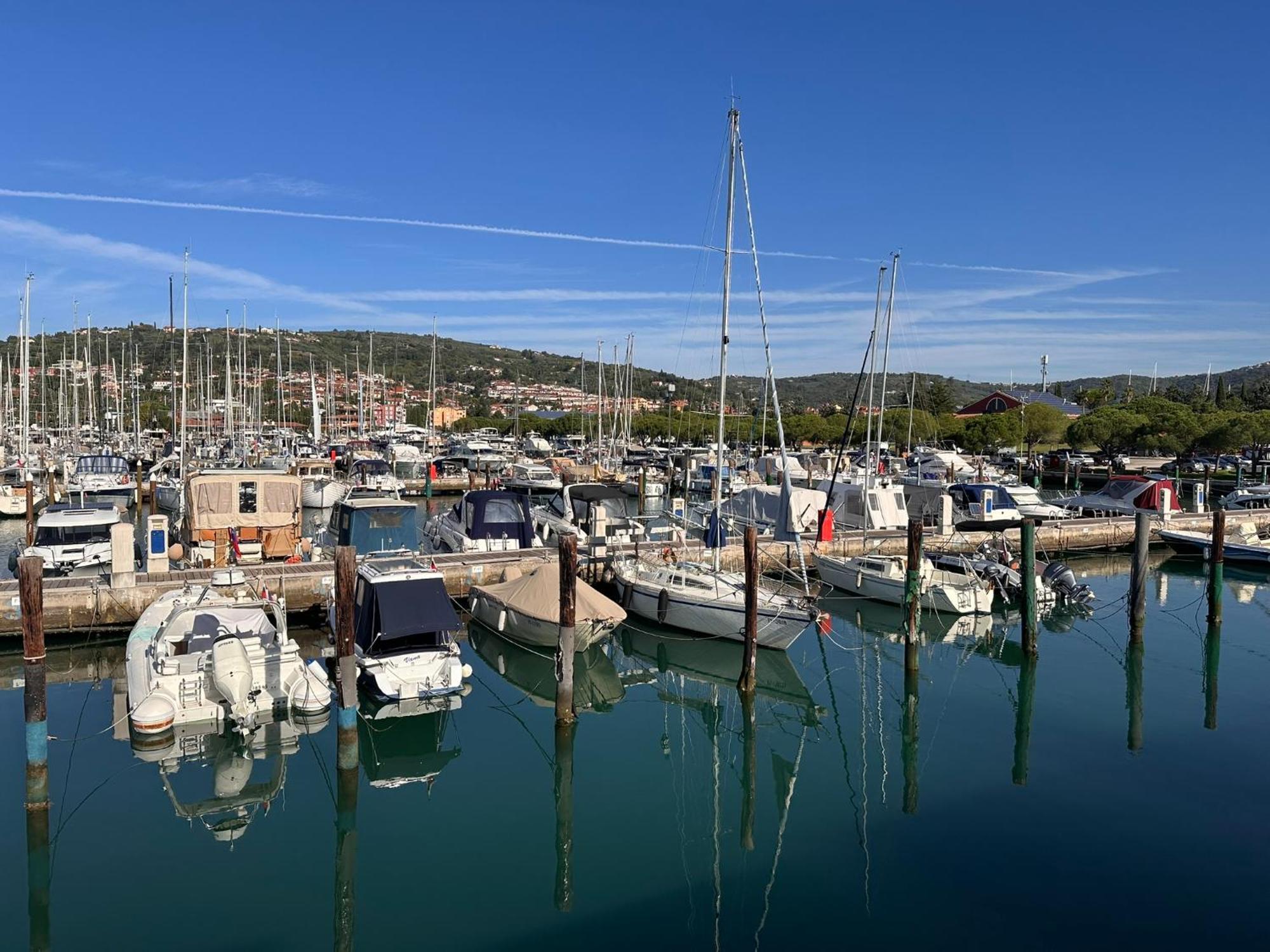Floating House - Marina Pearl Apartment Portoroz Exterior photo