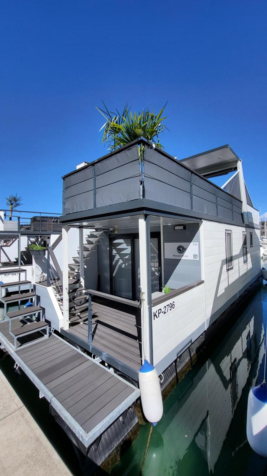 Floating House - Marina Pearl Apartment Portoroz Exterior photo
